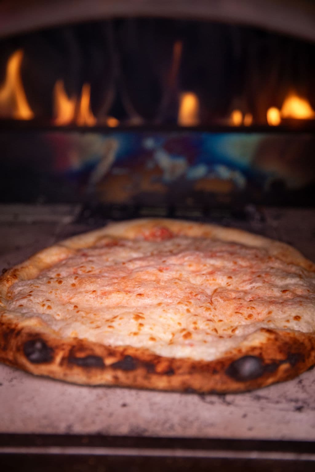 D' Mauchi Fresh Pizza serving a private party